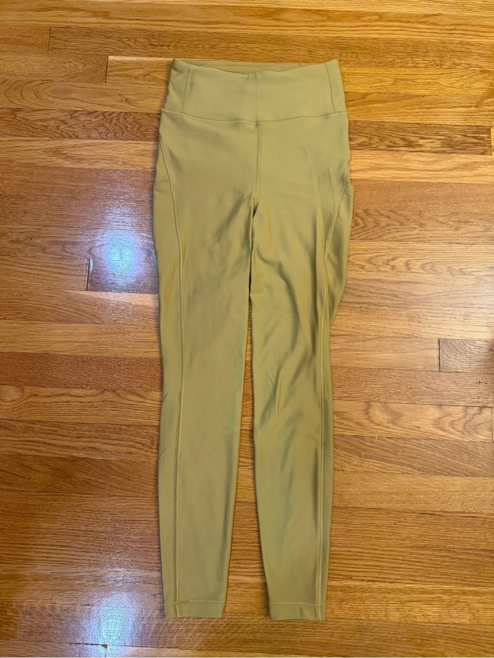Lululemon Flurry Up Super High-Rise Tight 28" Grape Leaf - Size 6